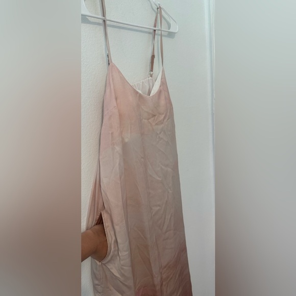 Soma Crinkle Satin Maxi Bra Dress Sunset Colors Vacation Flowy NWT Medium - Picture 7 of 11